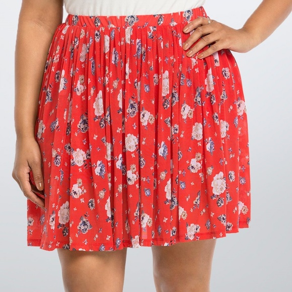 torrid Dresses & Skirts - Torrid 1X (14-16) Skirt Skater Red Floral Chiffon Plus Size Slip On Pleated NWT